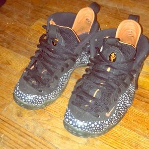 Nike air foam posite “safari” edition size 10.5